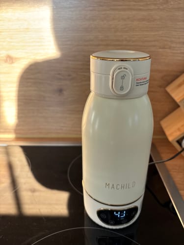 Customer photo review of Tragbarer Fläschchenwärmer + Milchpulverbox (weiß) + Schnell-Ladegerät
