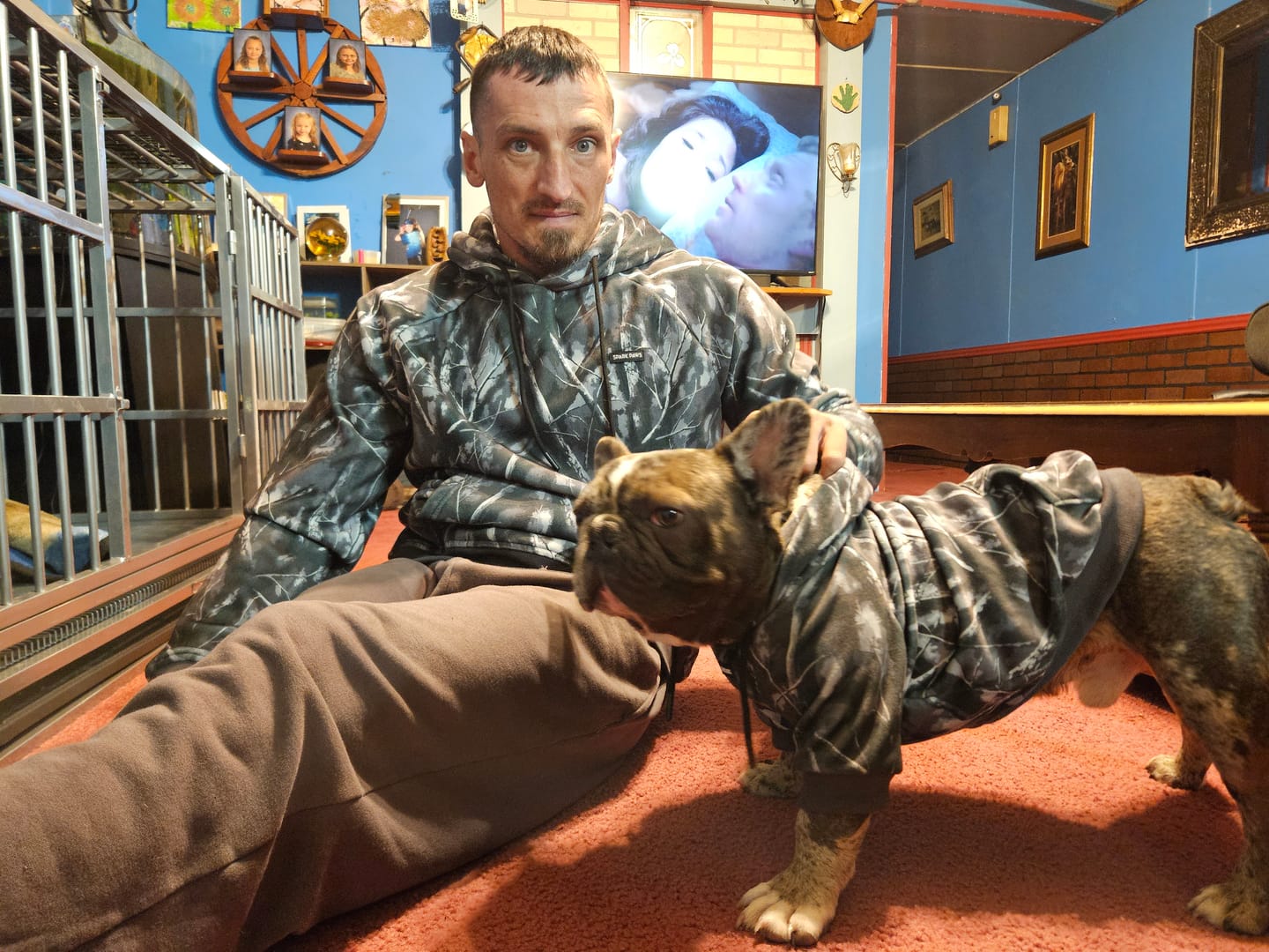 Customer photo review of Concrete Wood Human Hoodie - Asphalt