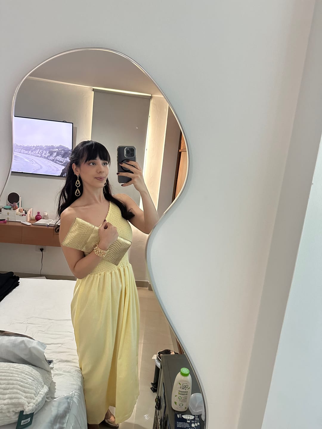 Customer photo review of Vestido Lienzo Amarillo