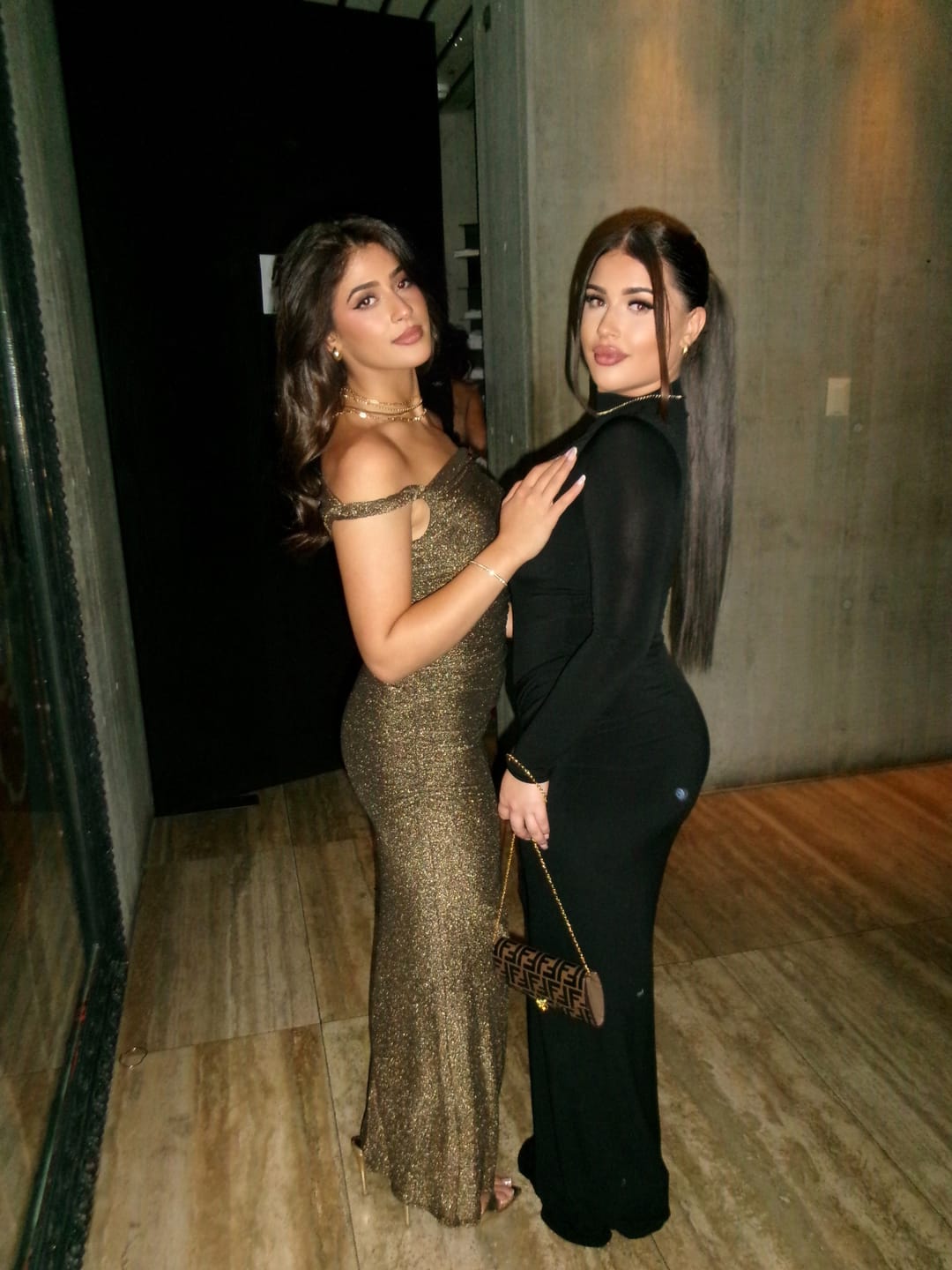 Customer photo review of Sleek Pony 26"