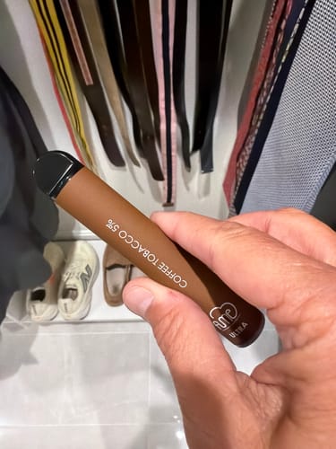 Customer photo review of Fume Ultra 2500 Puffs