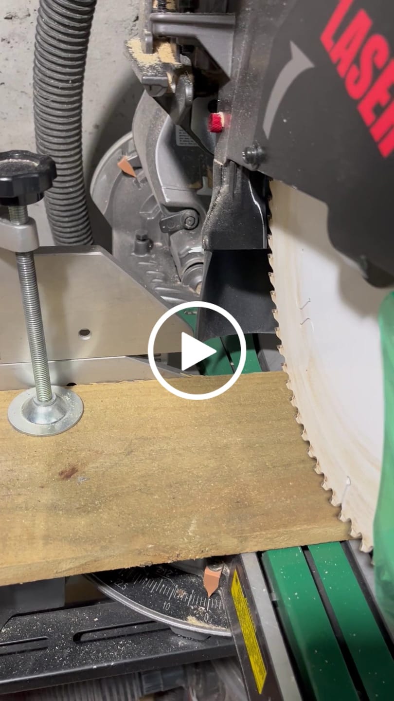 Customer video review of Metabo/Hitachi 12" Miter Saw Dust Collection Chute