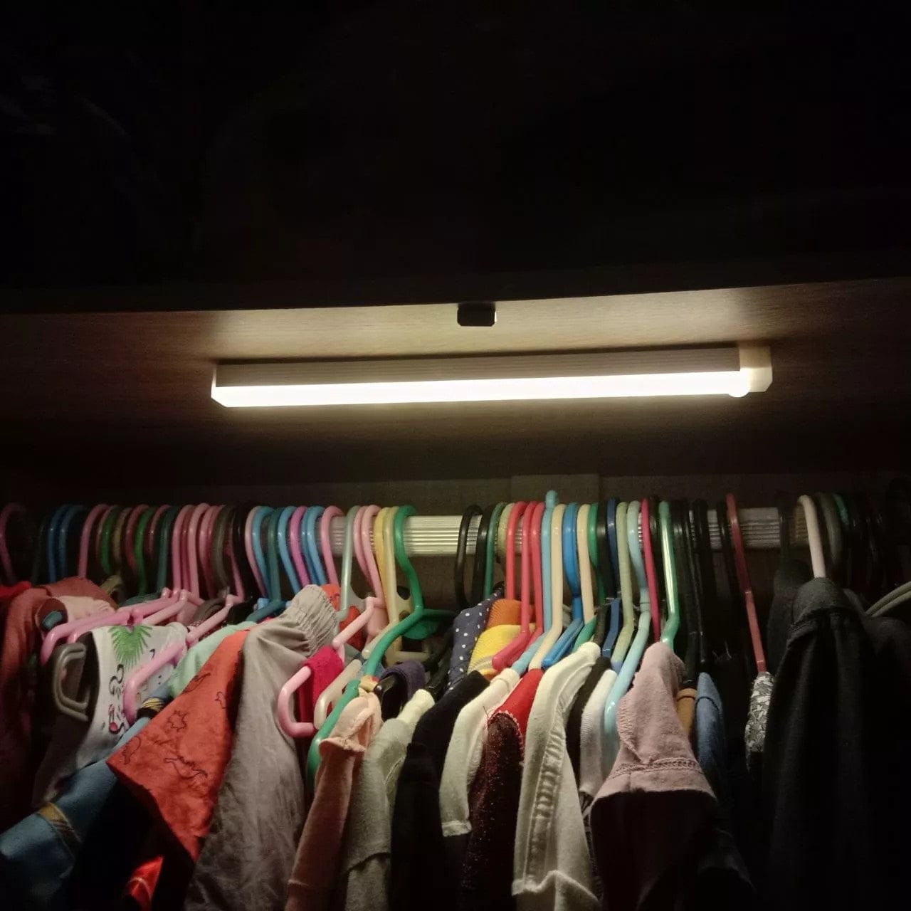 Customer photo review of Draadloze Bewegingssensor Lamp - GlowMotion