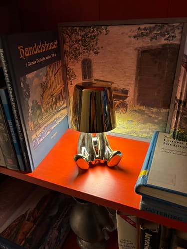 Customer photo review of Bordslampa batteri - Thinkerlamp guld