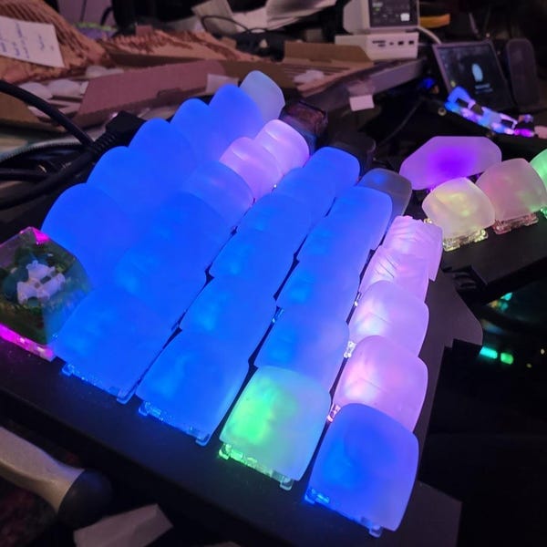Customer photo review of DES Keycap Set
