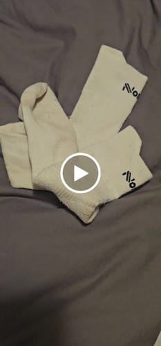 Customer video review of Calcetin NNormal Running Blanco