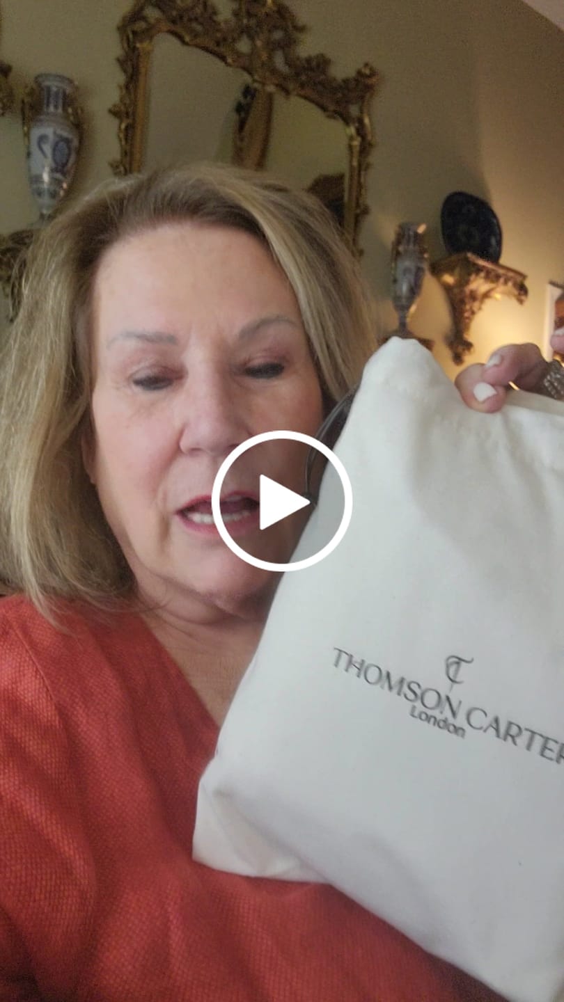 Customer video review of Bois De Santal | Eau de Parfum | 2ml