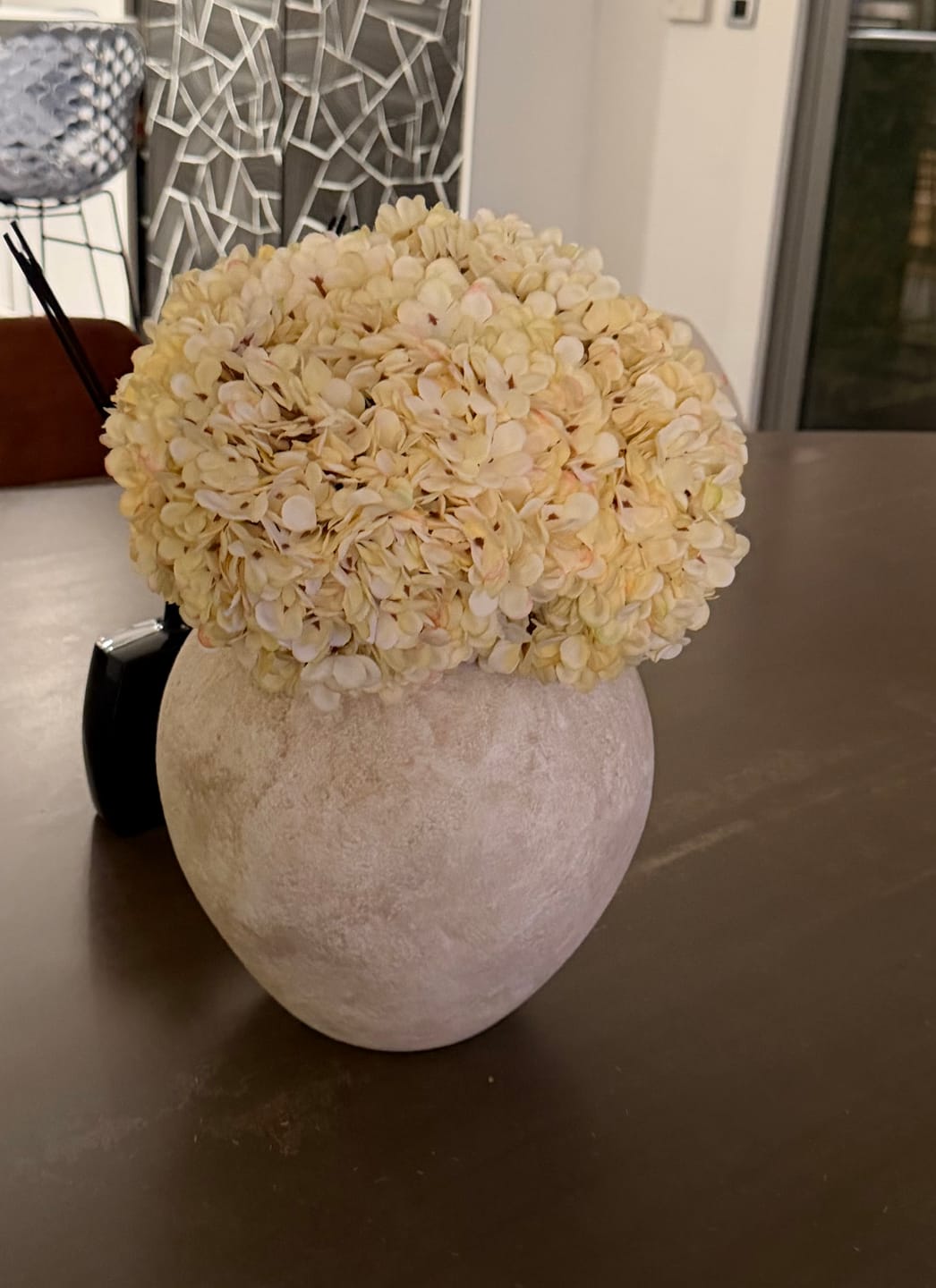 Customer photo review of Grote Zijden Hortensia - Crème