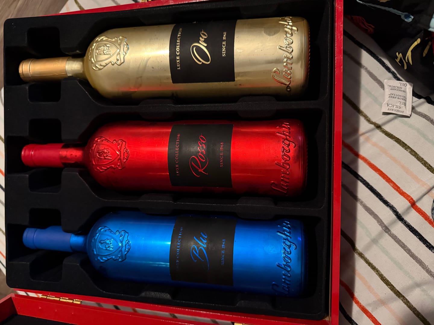 Customer photo review of Lamborghini LUXE Red Collection with Gift Set