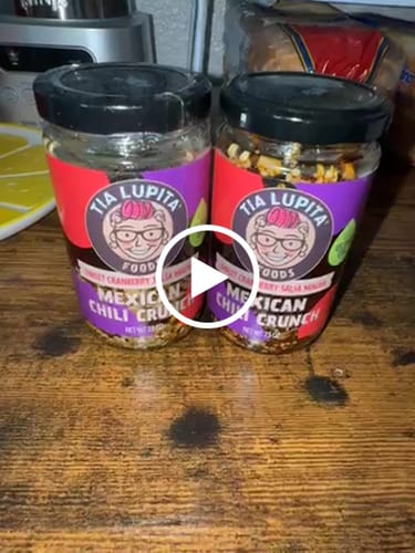 Customer video review of Mexican Chili Crunch with Peanuts (2-pack)