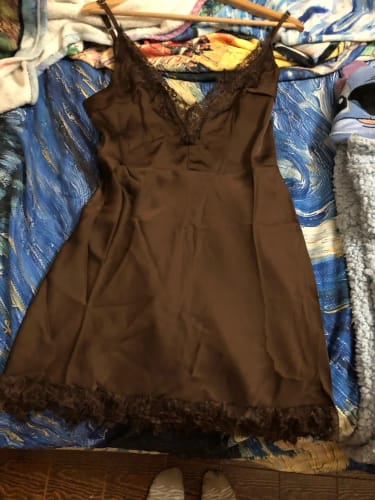 Customer photo review of Brown Lace Patchwork Satin Sling Dress Women Chic Sleeveless V-neck High Waist Slim Dresses 2025 New Lady Street Party Vestidos
