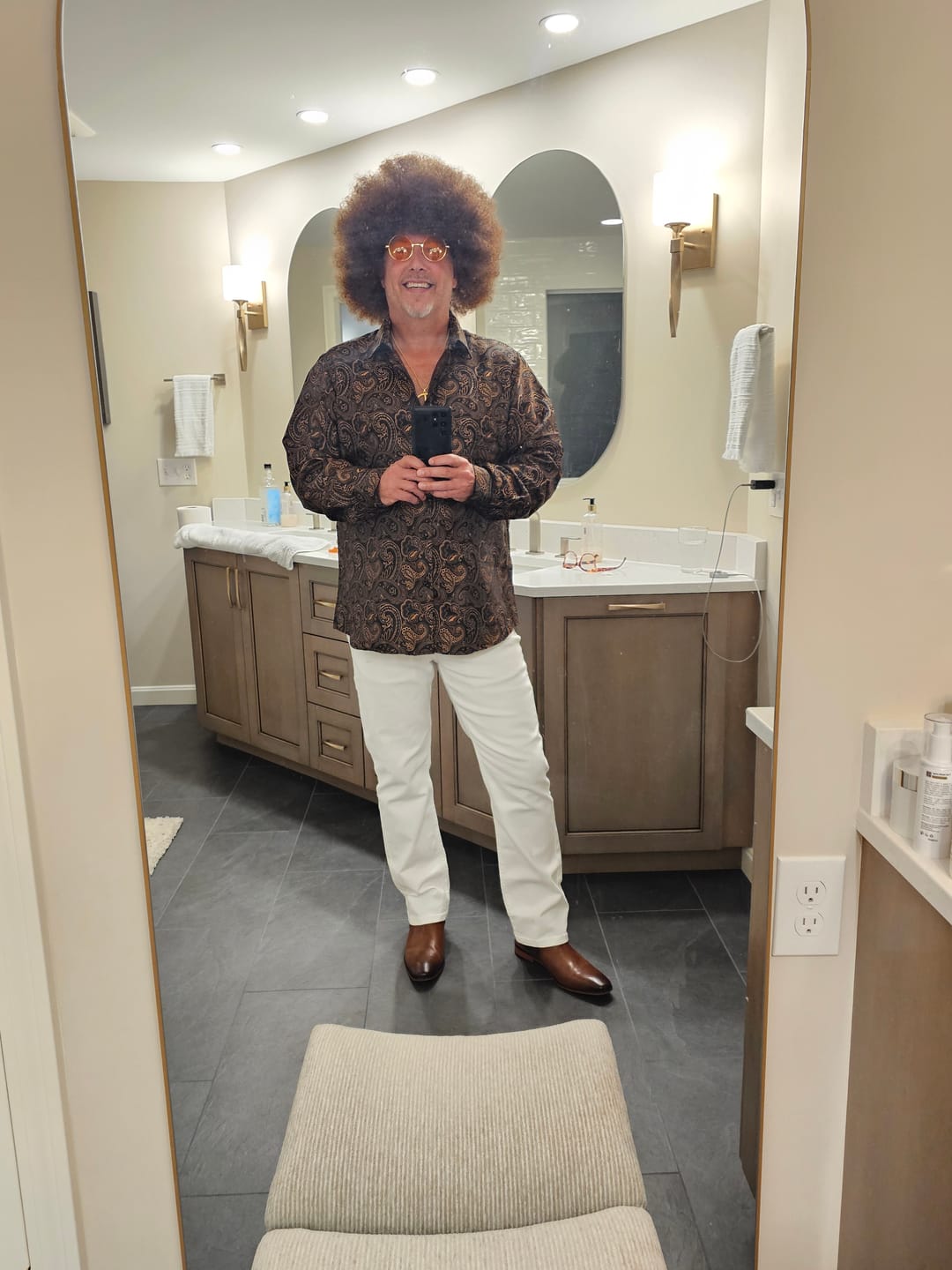 Customer photo review of Barry. Wang Glod Casual Shirt for Men Paisley Long Sleeve Button Down Shirt