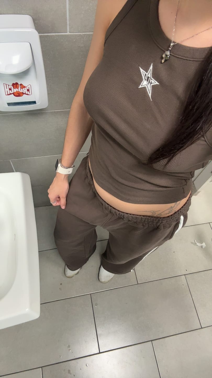 Customer photo review of W239 - Streak Joggers
