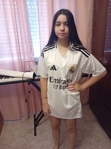 Customer photo review of Camiseta Real Madrid Home 25/26