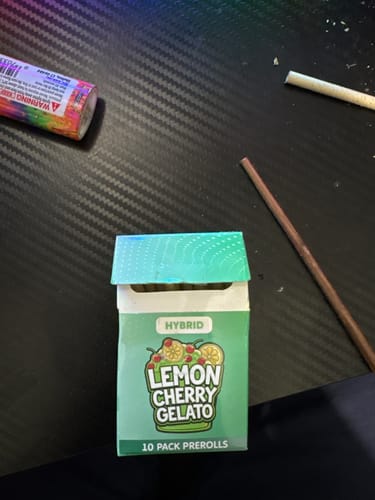 Customer photo review of Lemon Cherry Gelato - Pack of Pre-Rolls (10 Pack) - Hybrid