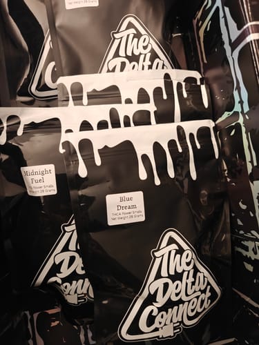 Customer photo review of Blue Dream | THCA Flower Smalls