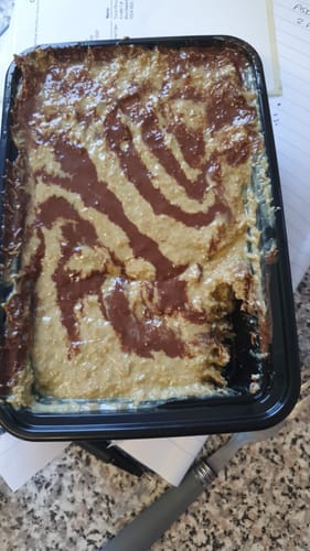 Customer photo review of Dubai Chocolate Caramel Cake Kunafa Tub