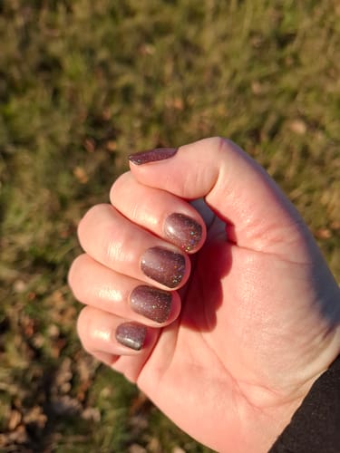 Petra H. review of UV Gel: Crystal Merlot image 1 out of 1