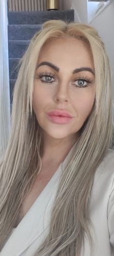 Customer photo review of The Loose Wave HD Fibre 24" Lace U Part Wig