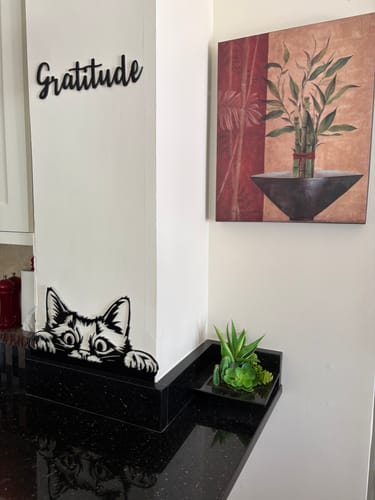 Customer photo review of Peeking Cat - Metal Wall Art