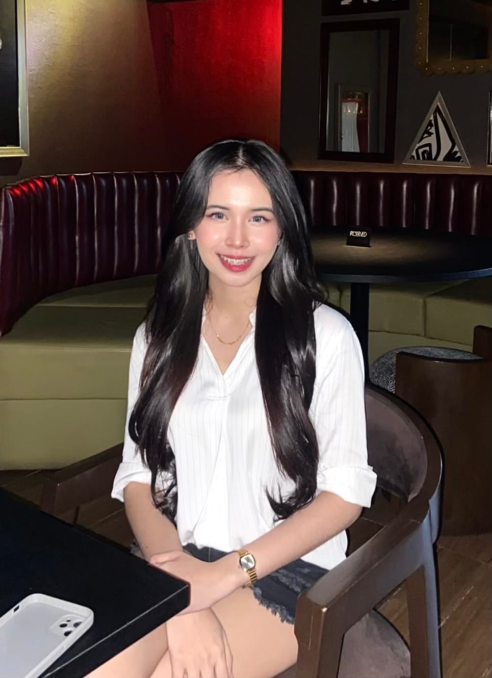 Customer photo review of 22" Hollywood Waves