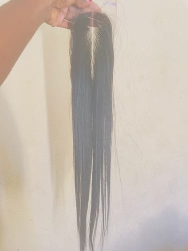 Customer photo review of Natural Vietnamese SDD Bone Straight Closure