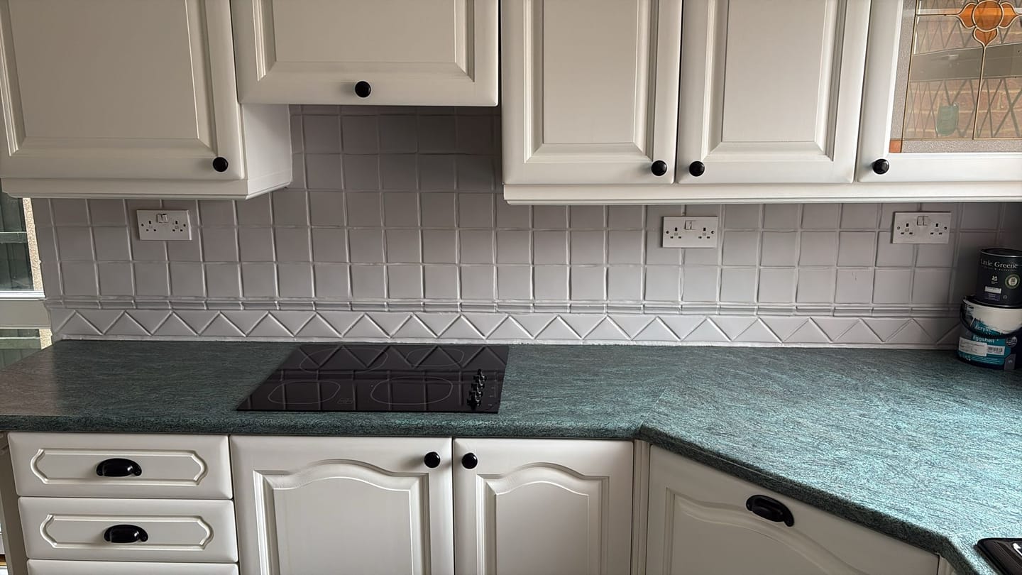Customer photo review of Classic Cast Iron Cupboard Handles | Black