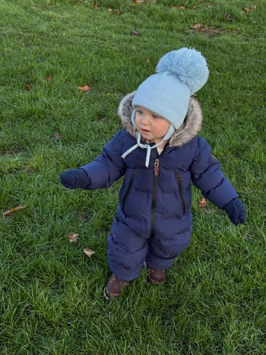 Amy G. review of Satila Big Pom Hat Tuva - Blue image 1 out of 2