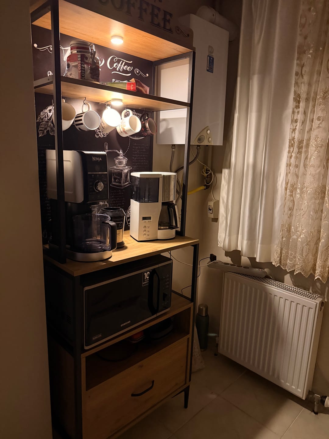 Customer photo review of Rani JE154 Işıklı Kahve Köşesi Çekmeceli Çok Amaçlı Mutfak Dolabı Sepet Ceviz