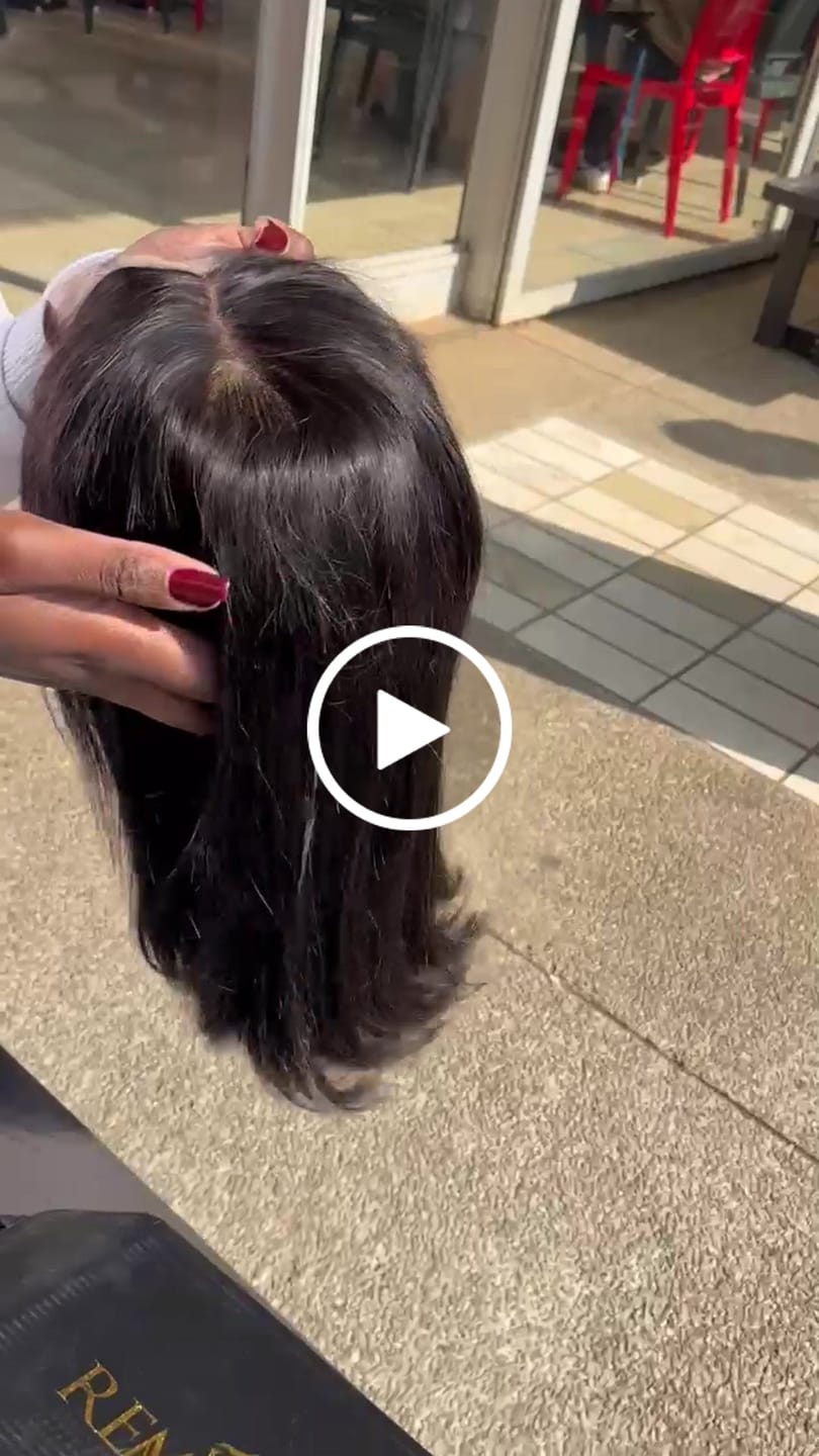 Customer video review of Wear And Go Pre-Bleached Double Drawn Bob With 7 X 5 Closure