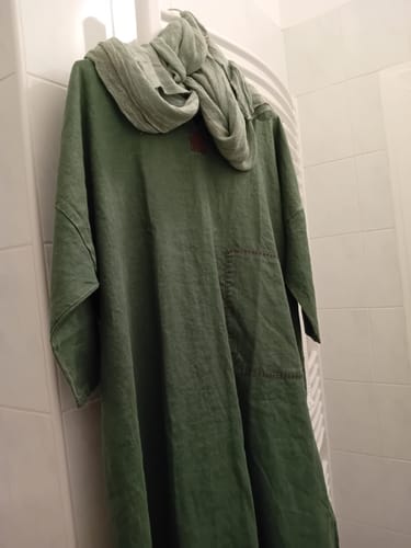 Customer photo review of Women Vintage Pure Color V-Neck 100%Linen Dress