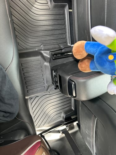 Customer photo review of Pisos Calce Perfecto RAM 1000 (2020 - 2025)