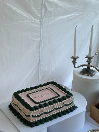 Customer photo review of classic sheet cake
