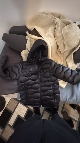 Gerison H. review of Giubbino Blauer image 1 out of 1