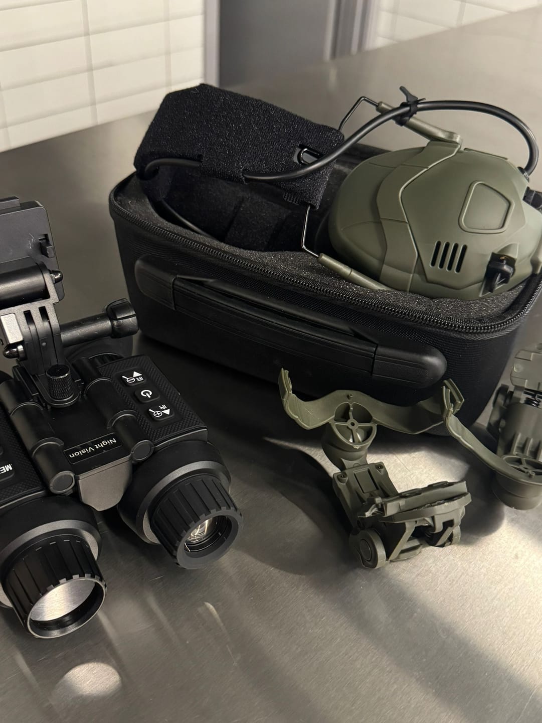 Customer photo review of 4K Tactical Night Vision Goggles Infrared Binoculars for Hunting