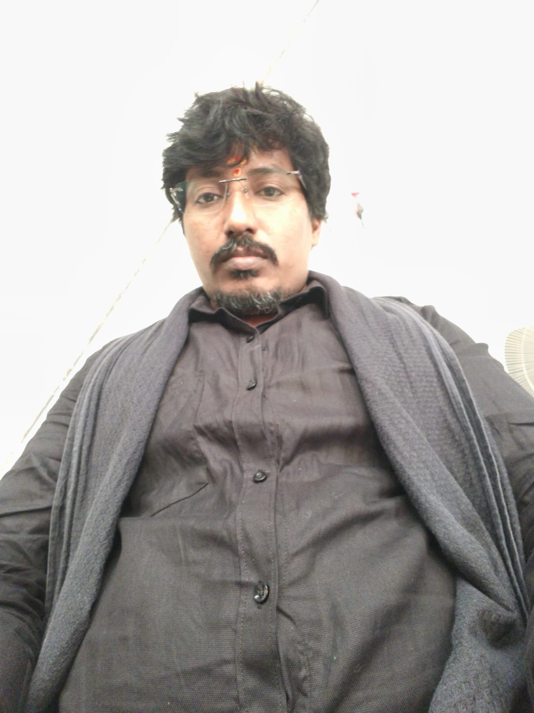 Customer photo review of Qube -  Black Formal Shirts For Men | Ariser