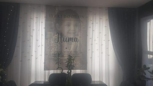 Tutku A. review of Kişiye Özel Fotoğraflı Doğum Günü Örtüsü (#129) image 1 out of 1