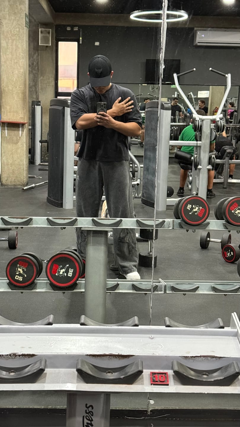 Customer photo review of 2058 - Superstar Sweats