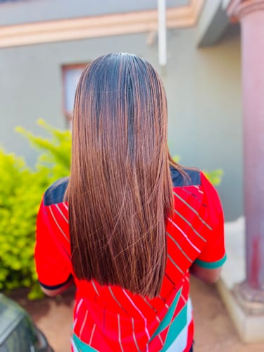 Customer photo review of Vietnamese SDD Bone Straight Ombre Choc Brown
