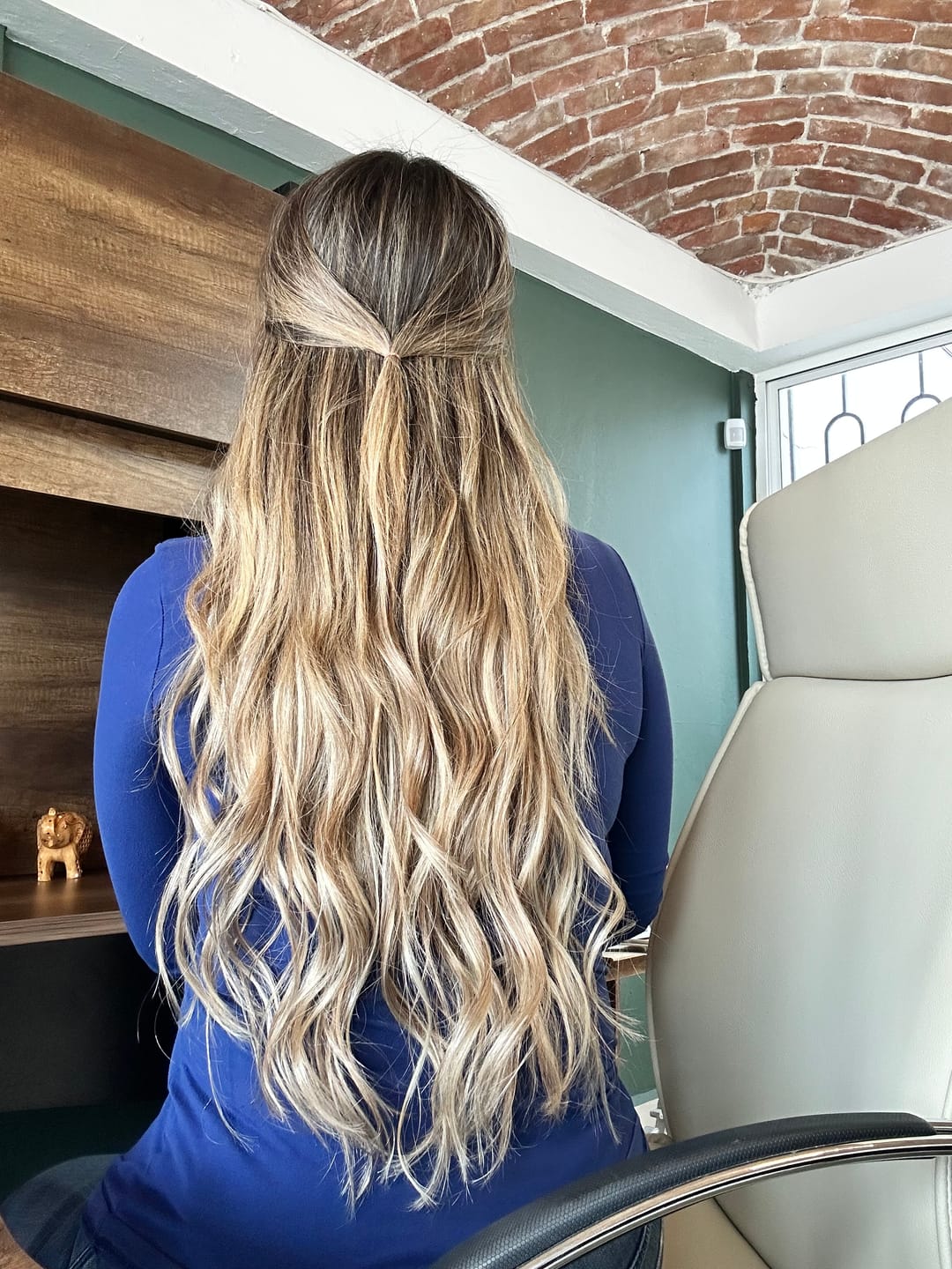 Customer photo review of PU Seamless Clip in Extensions 100% Remy Human Hair 8 Pieces Balayage (#3/8/22)