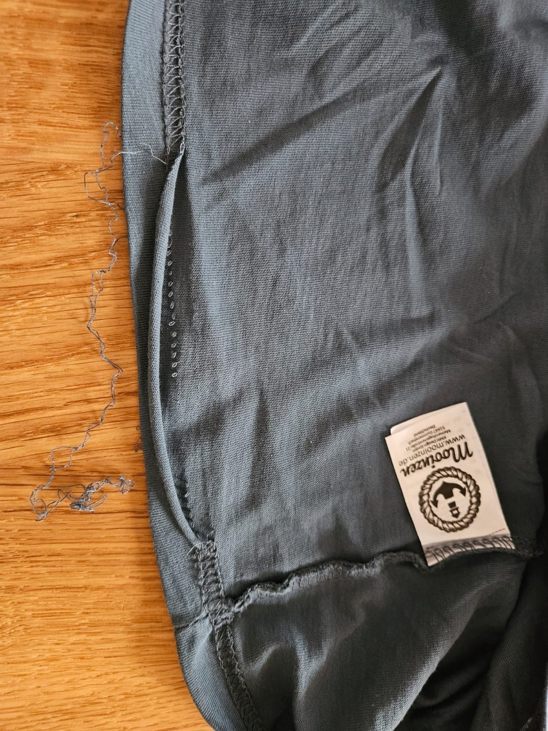Customer photo review of Moin Simple X  · Damen Premium Bio T-Shirt 2.0