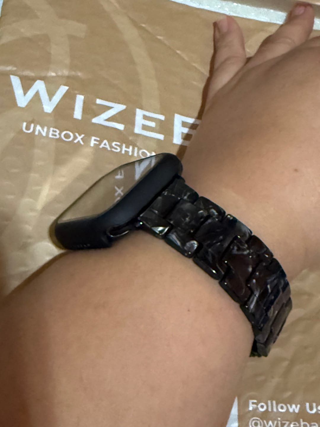 Customer photo review of Perla Ceramic Strap