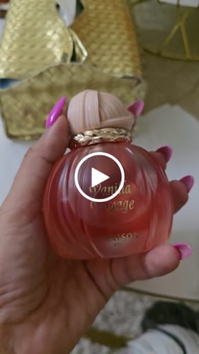 Customer video review of VANILLA VOYAGE