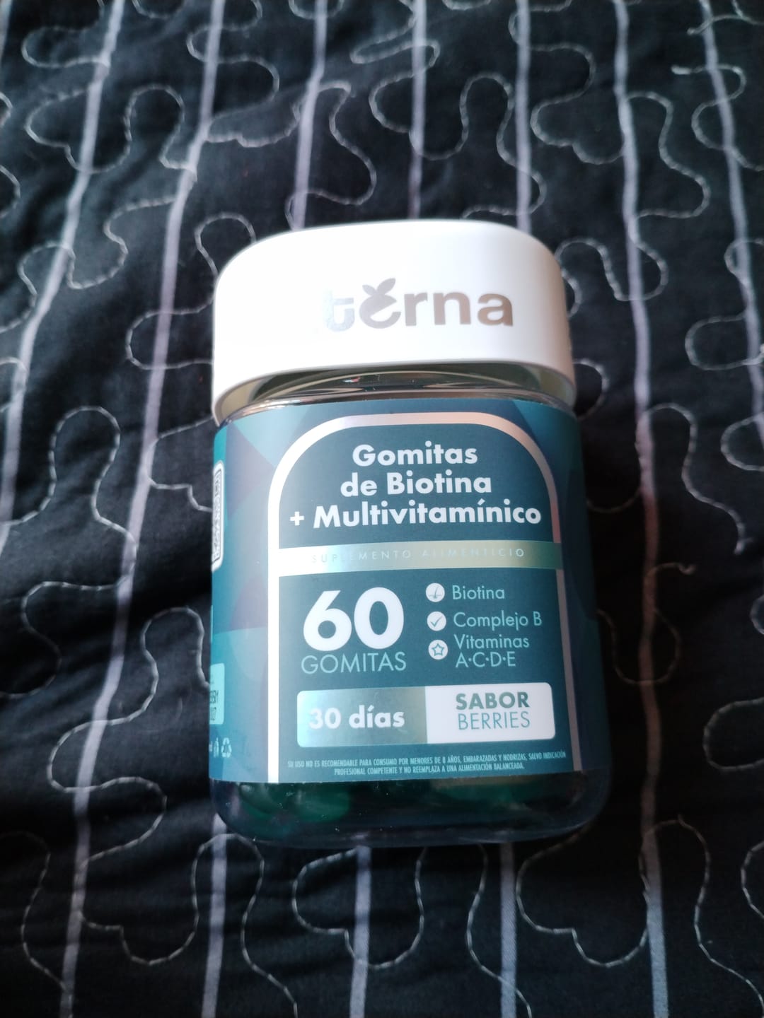 Customer photo review of Gomitas de Biotina y Multivitamínico