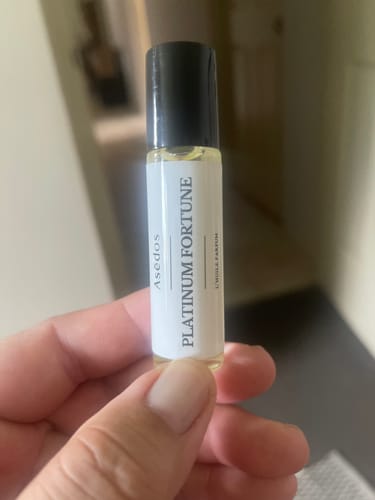 Customer photo review of PLATINUM FORTUNE PERFUME OIL