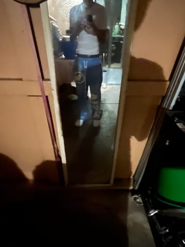 Customer photo review of VISIONZ SWEATS