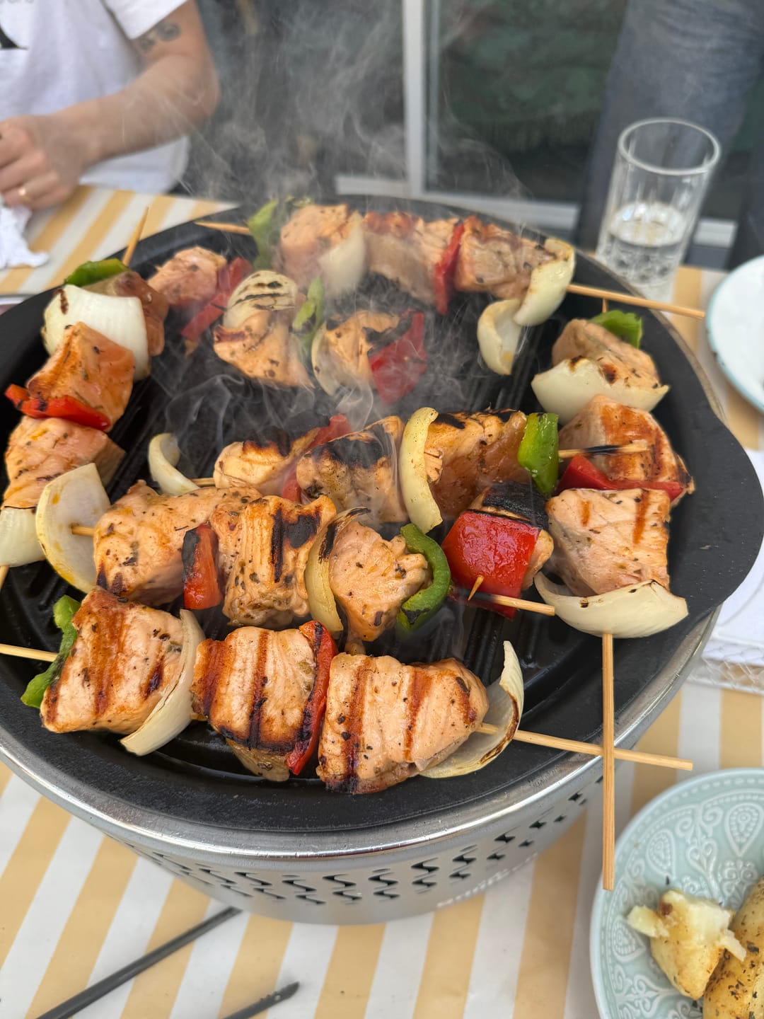 Customer photo review of Parrilla Air Pro Gris carbón y no tira humo