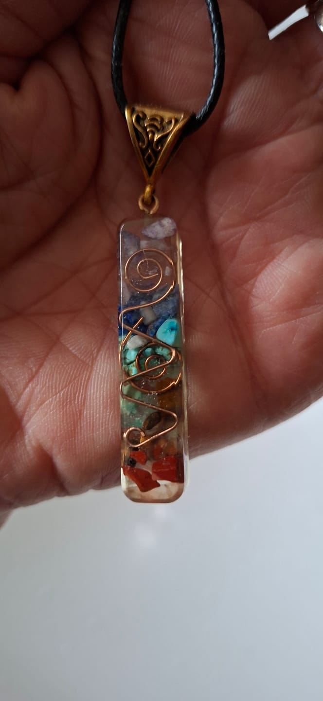 Customer photo review of 7 Chakra Orgonit Halskette