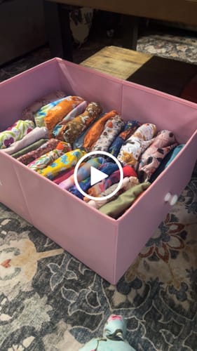 Customer video review of Ultra-Soft Bamboo Machine Washable and Wipeable Diaper Change Mat