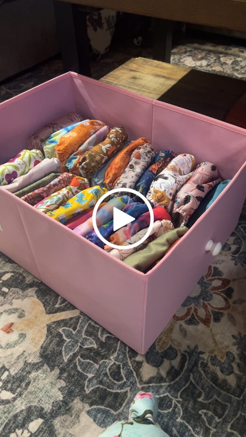 Customer video review of Ultra-Soft Bamboo Machine Washable and Wipeable Diaper Change Mat